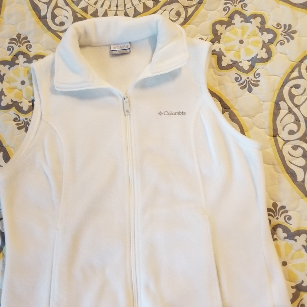 Columbia fleece vest